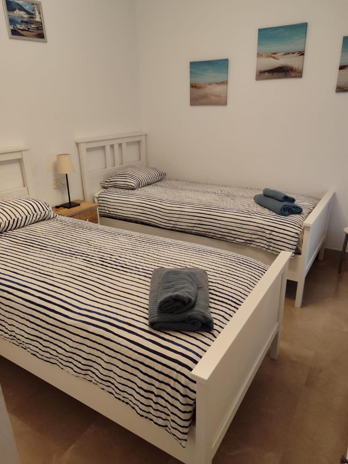 Quiet Family Apartment, 4 Pools, Close To The Beach And Golf, La Marina Alcaidesa 9 02 المظهر الخارجي الصورة